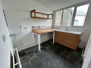 Photo 8- click for photo gallery